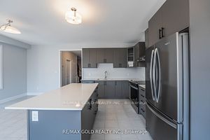 18 Sweet Cicely St Property Photo 12