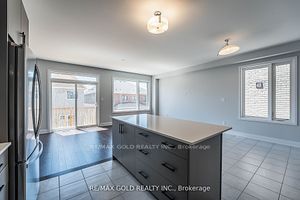 18 Sweet Cicely St Property Photo 16