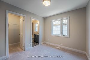 18 Sweet Cicely St Property Photo 22