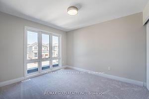 18 Sweet Cicely St Property Photo 30