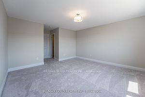 18 Sweet Cicely St Property Photo 36