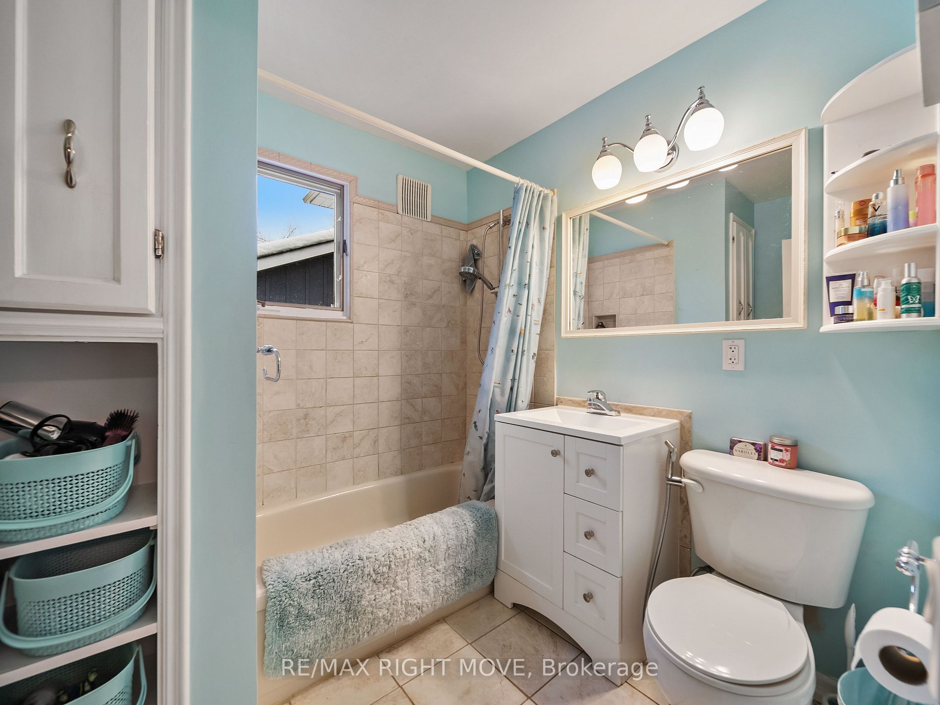 515 Bay St Property Photo 22
