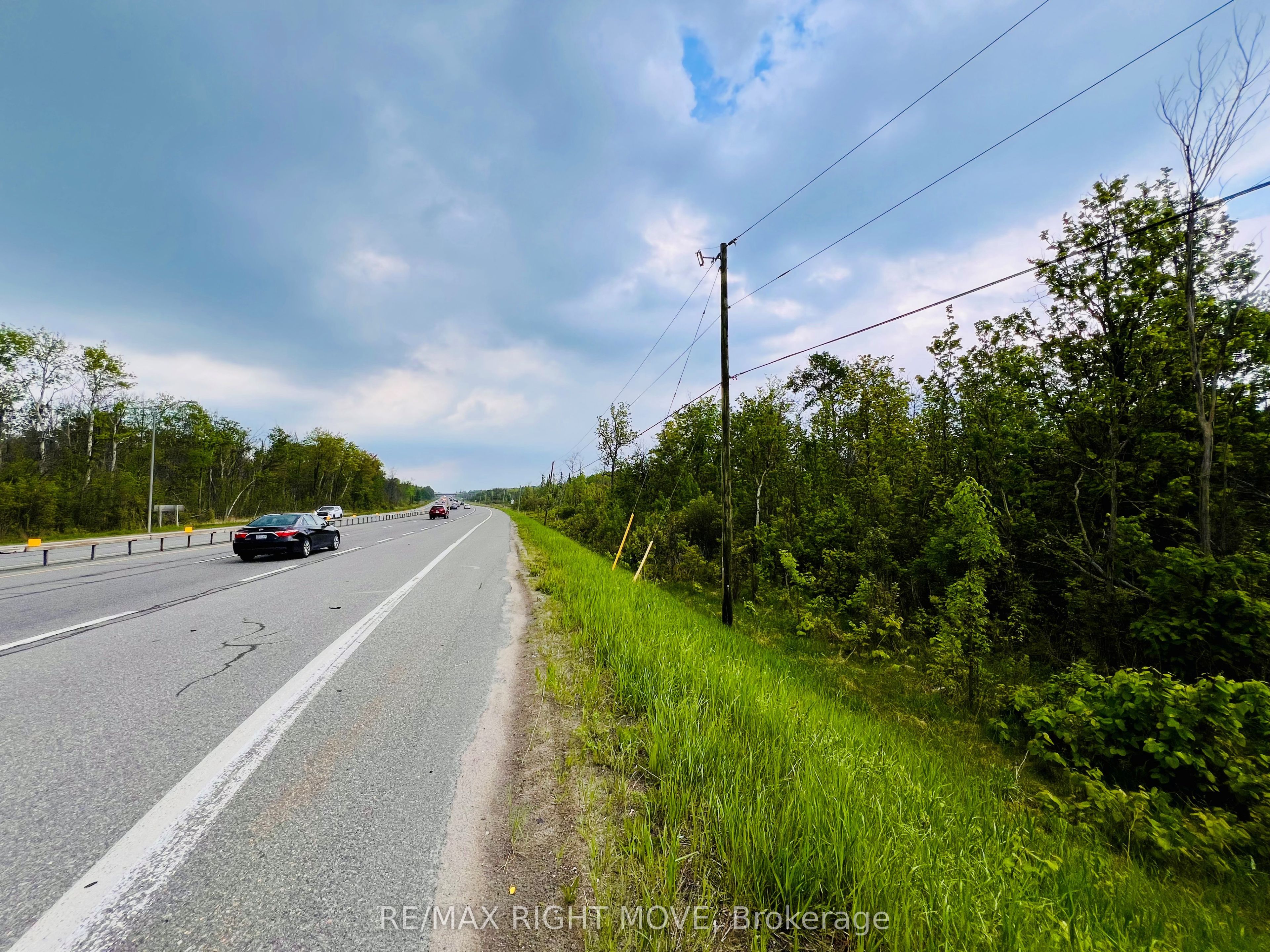 148 9 Line Property Photo 2