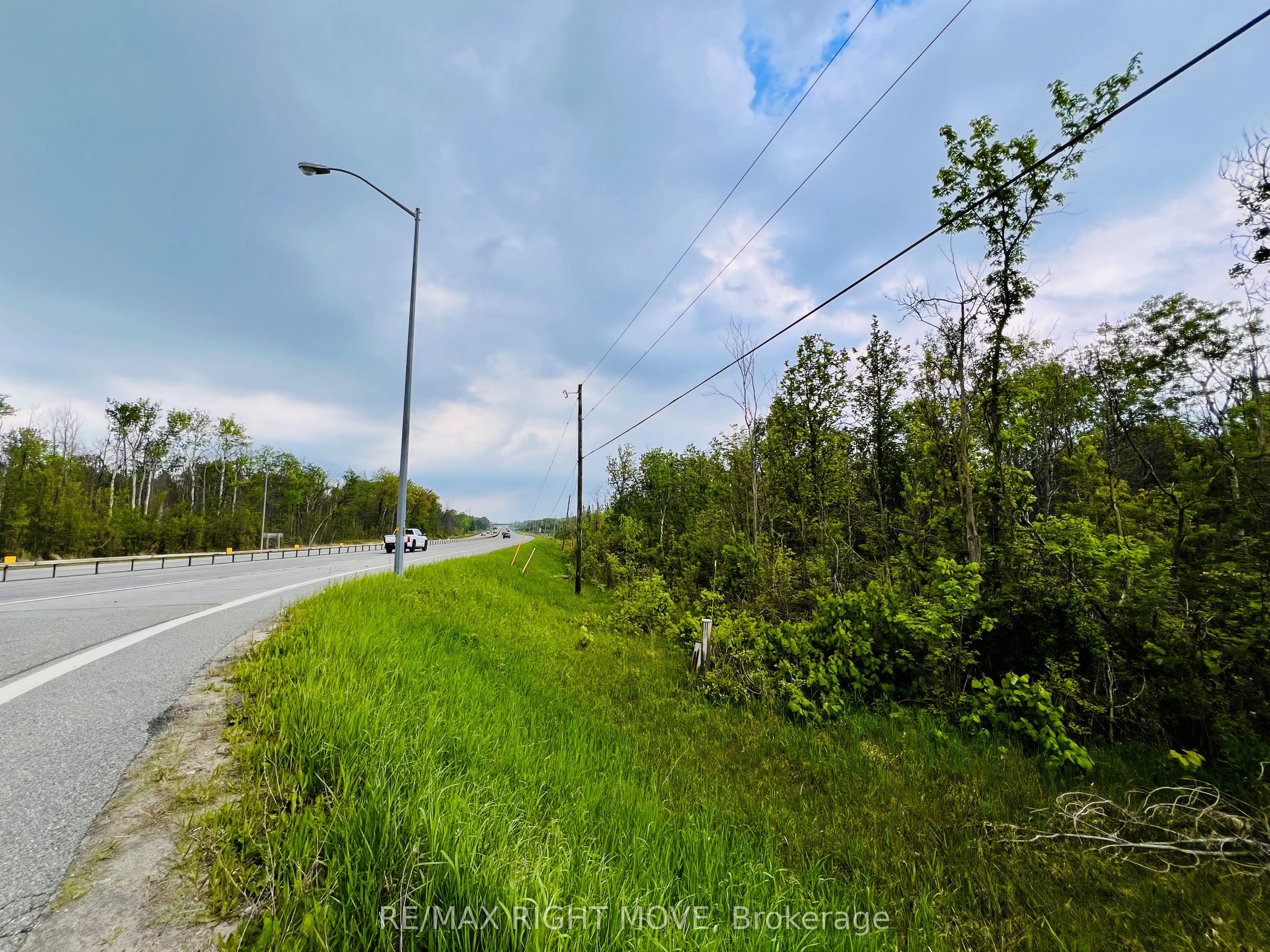 148 9 Line Property Photo 3