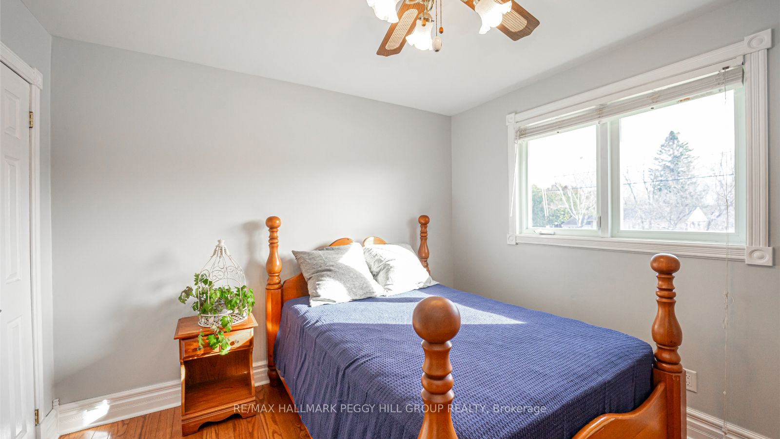 552 Big Bay Point Rd Property Photo 12