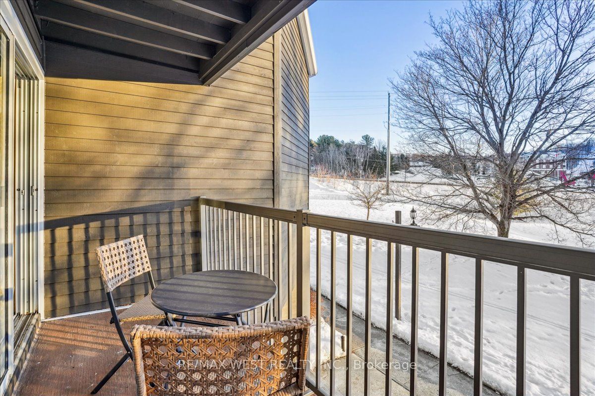 1102 Horseshoe Valley Rd W 223 Property Photo 11