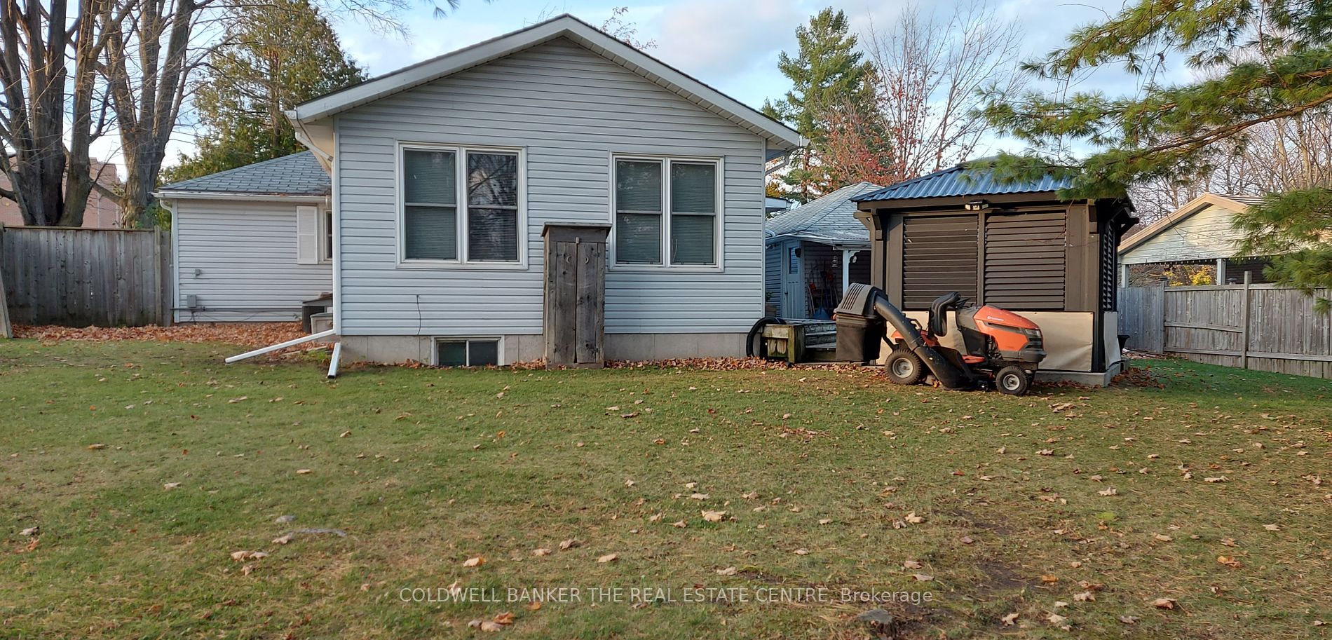 25 Grace Ave Property Photo 21