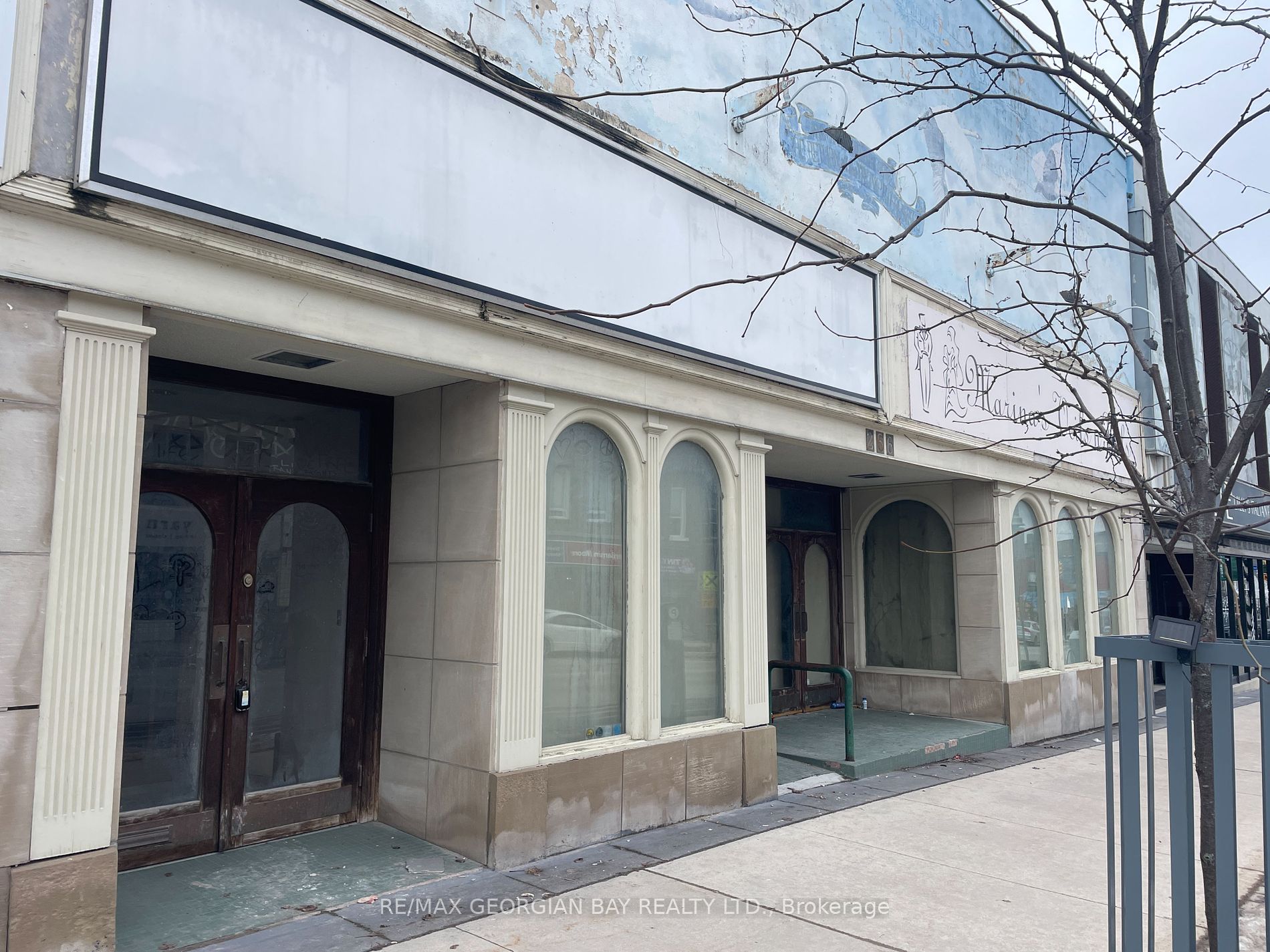 266 King St Property Photo 1