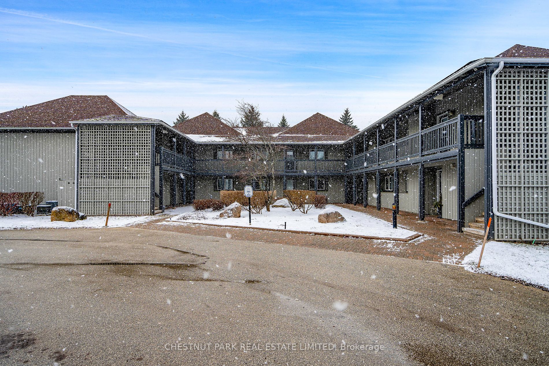 290 Mariners Way 1 Property Photo 1