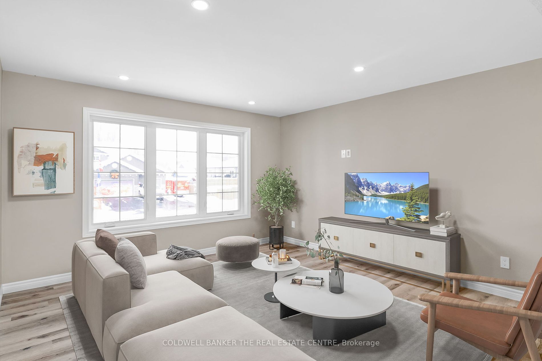 2629 Grand Tamarack Cres Property Photo 1