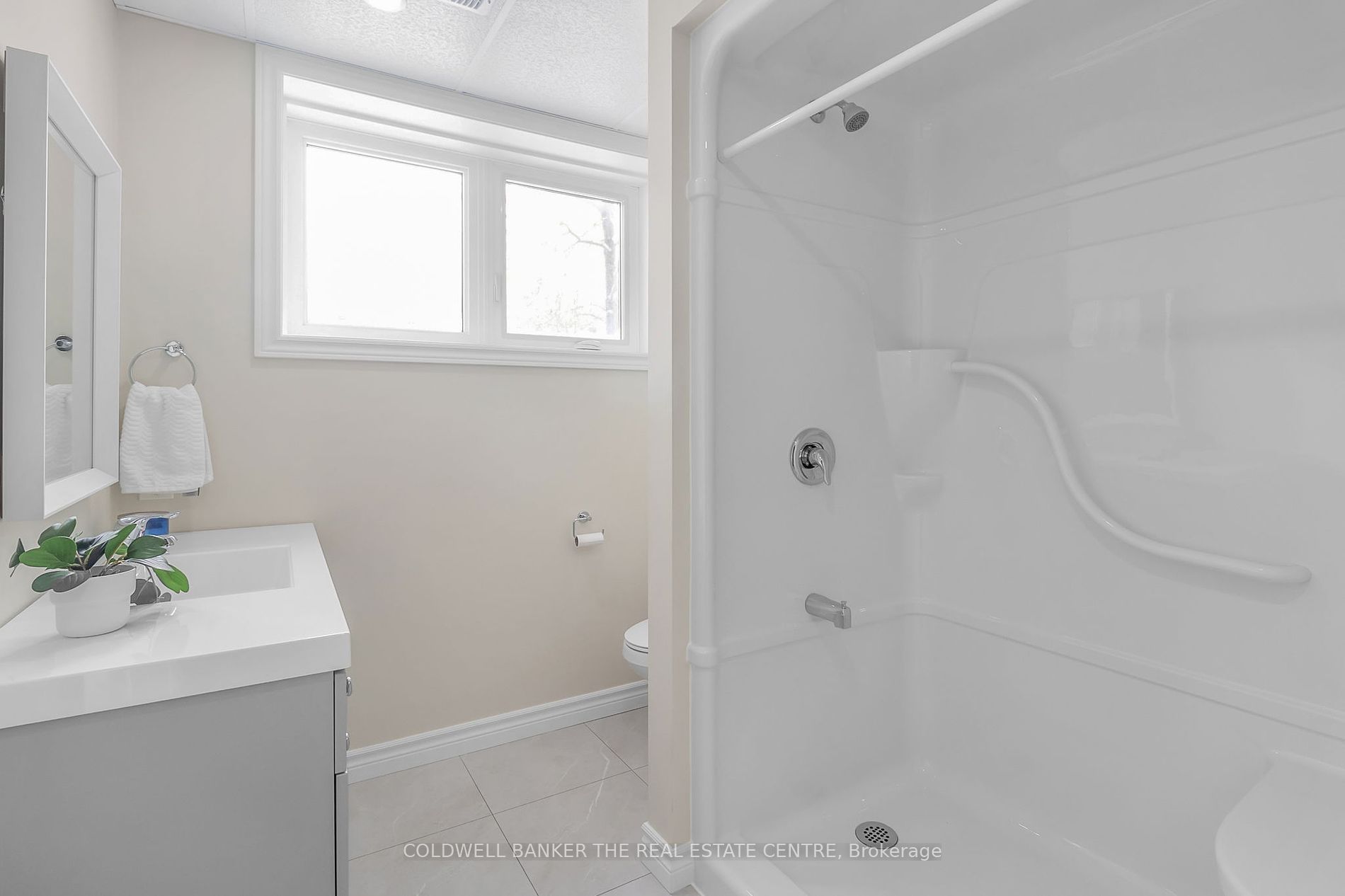 2629 Grand Tamarack Cres Property Photo 20