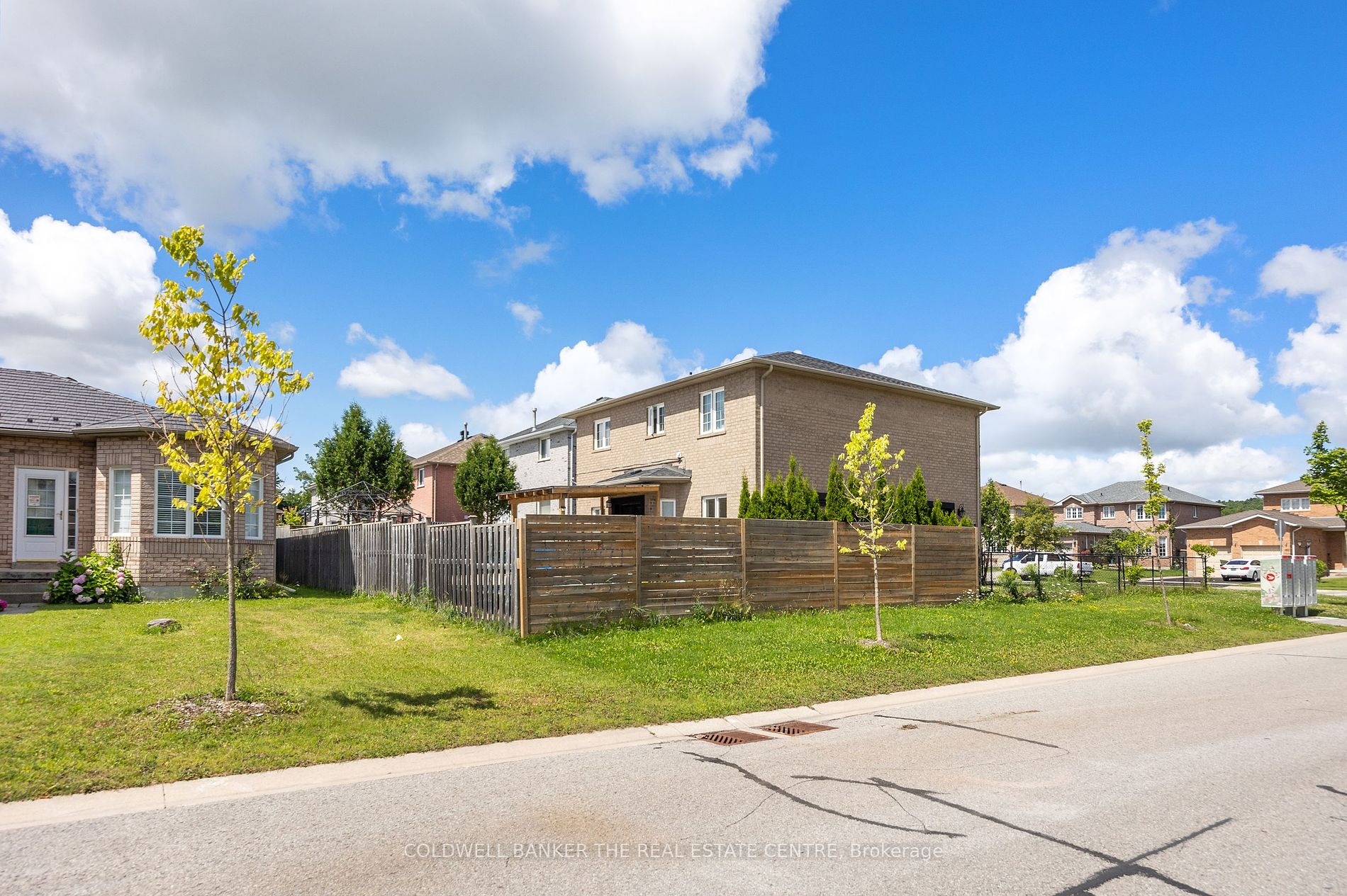 161 Sproule Dr Property Photo 11