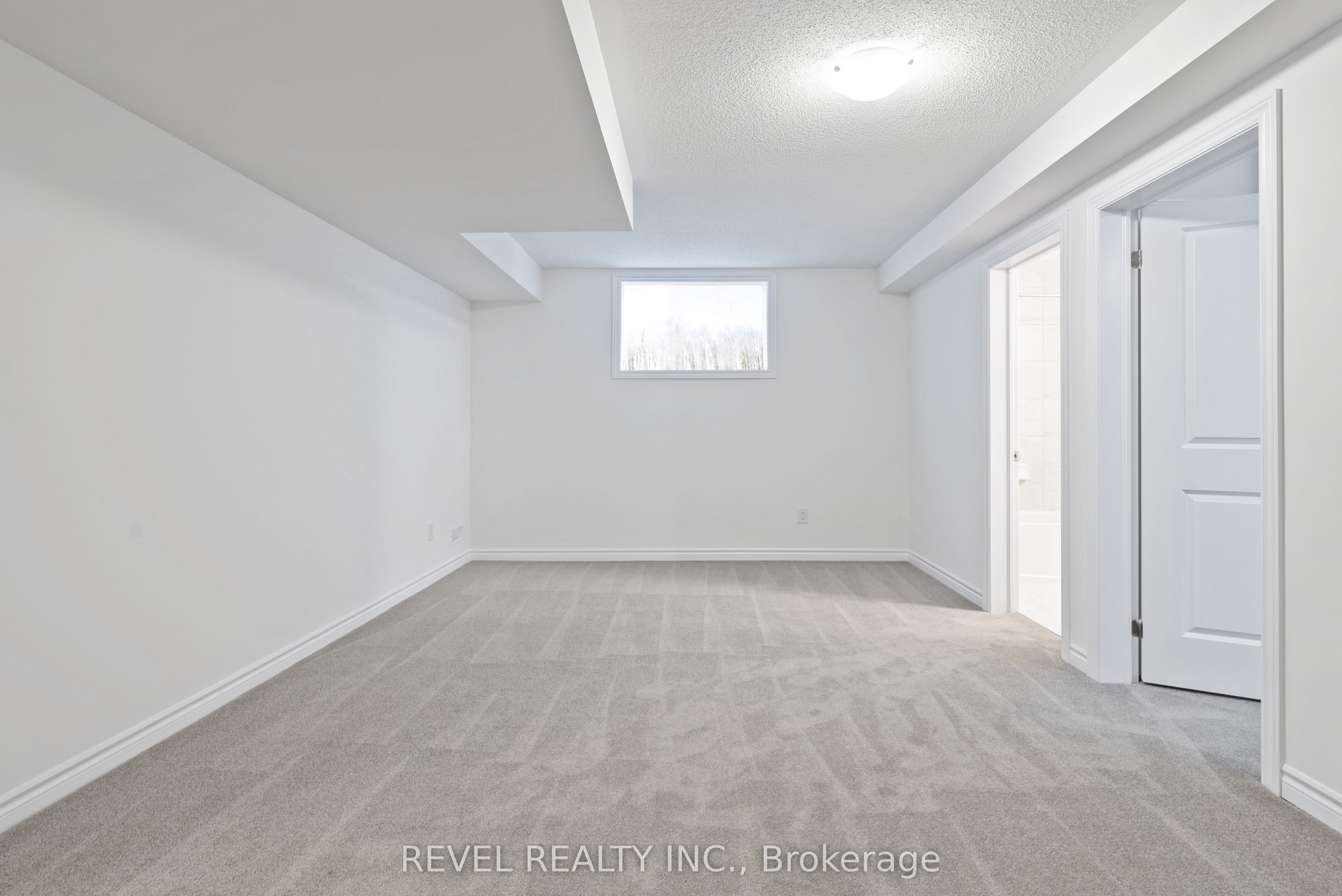 220 Ramblewood Drive Property Photo 31