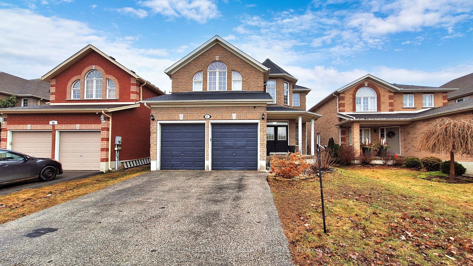 87 Sovereigns Gate Property Photo 1