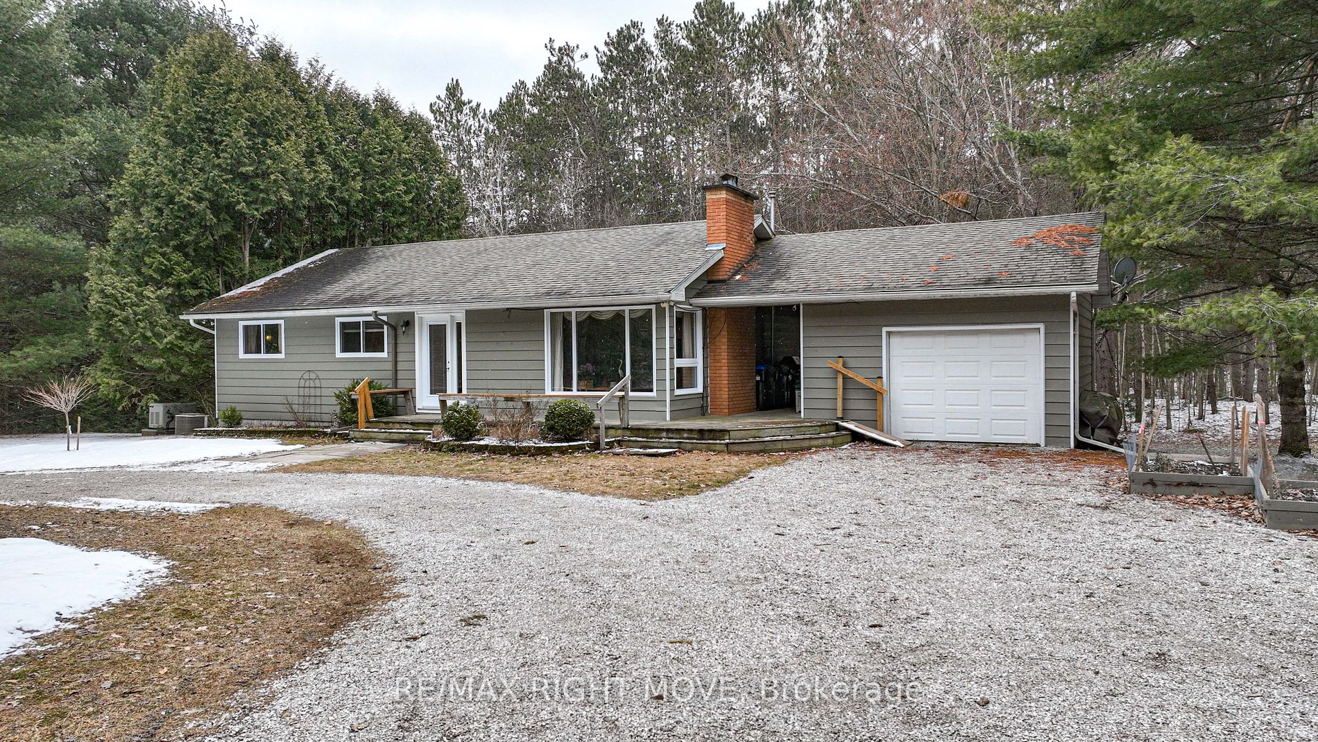 3702 Cambrian Rd Property Photo