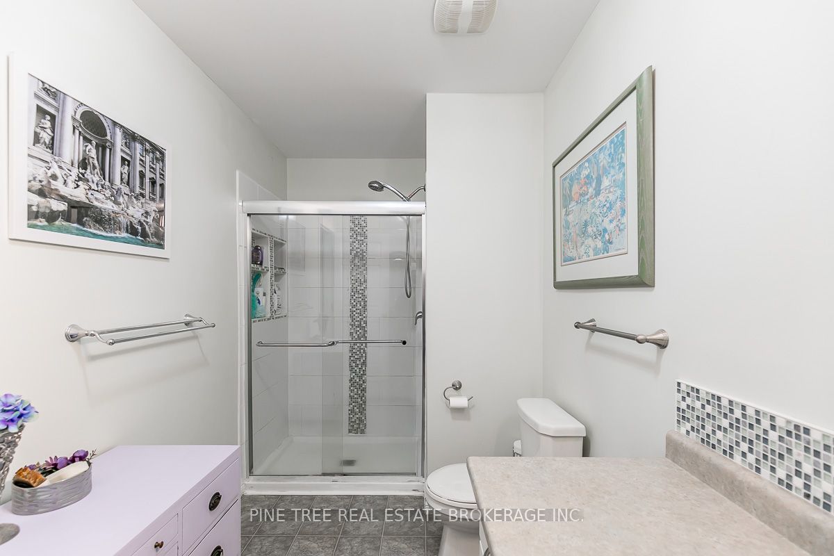 110 Lucy Lane Property Photo 15