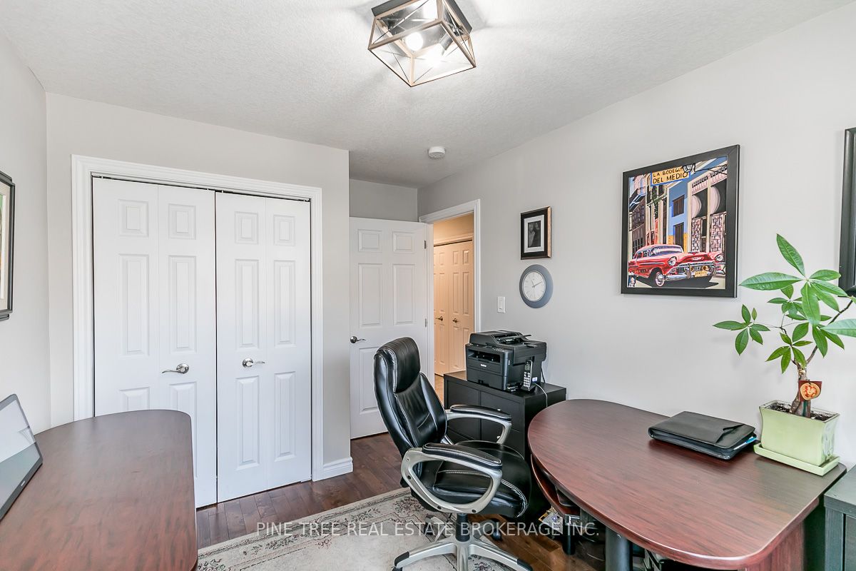 110 Lucy Lane Property Photo 18