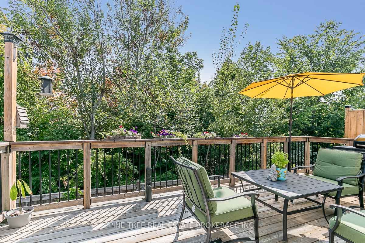 110 Lucy Lane Property Photo 30