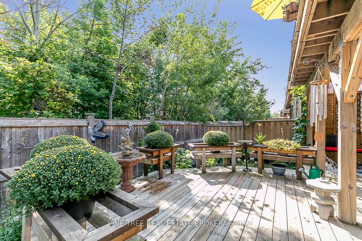 110 Lucy Lane Property Photo 35