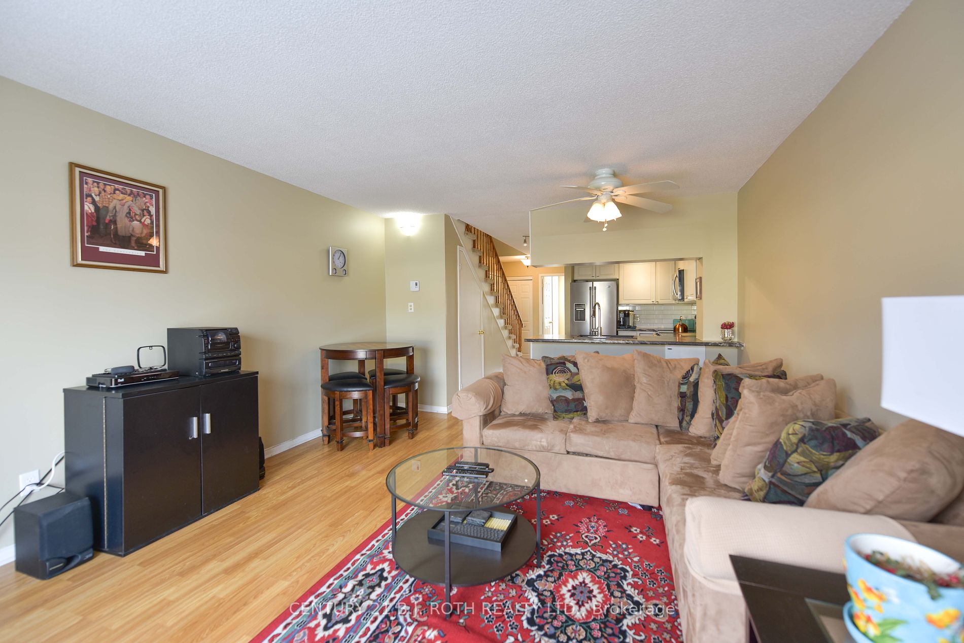 11 Laguna Pkwy 16 Property Photo 12