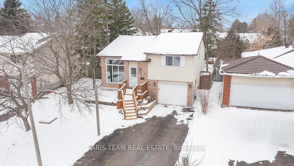 340 Otter Cres Property Photo 1
