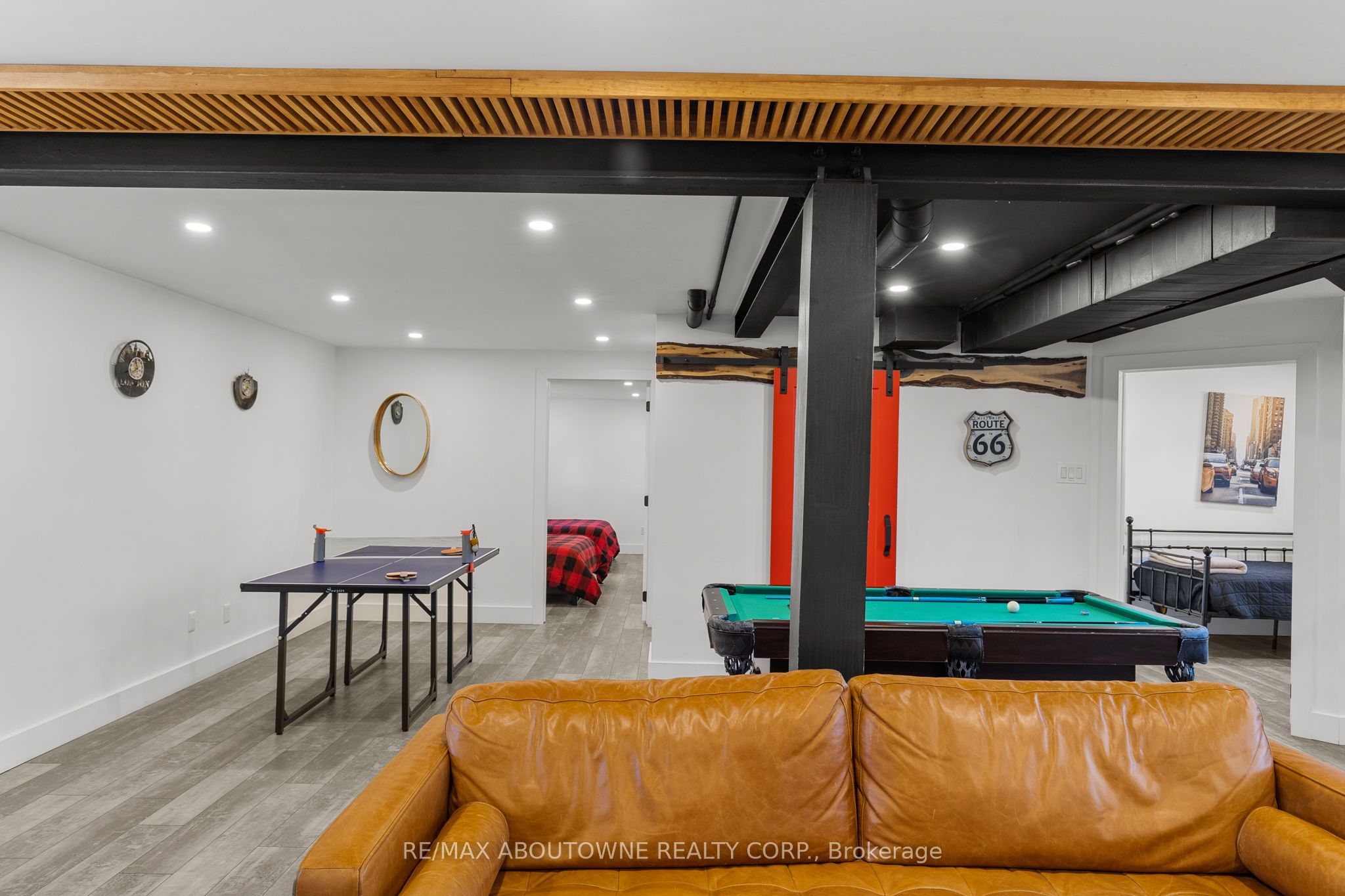 81 Royal Beech Drive Property Photo 24