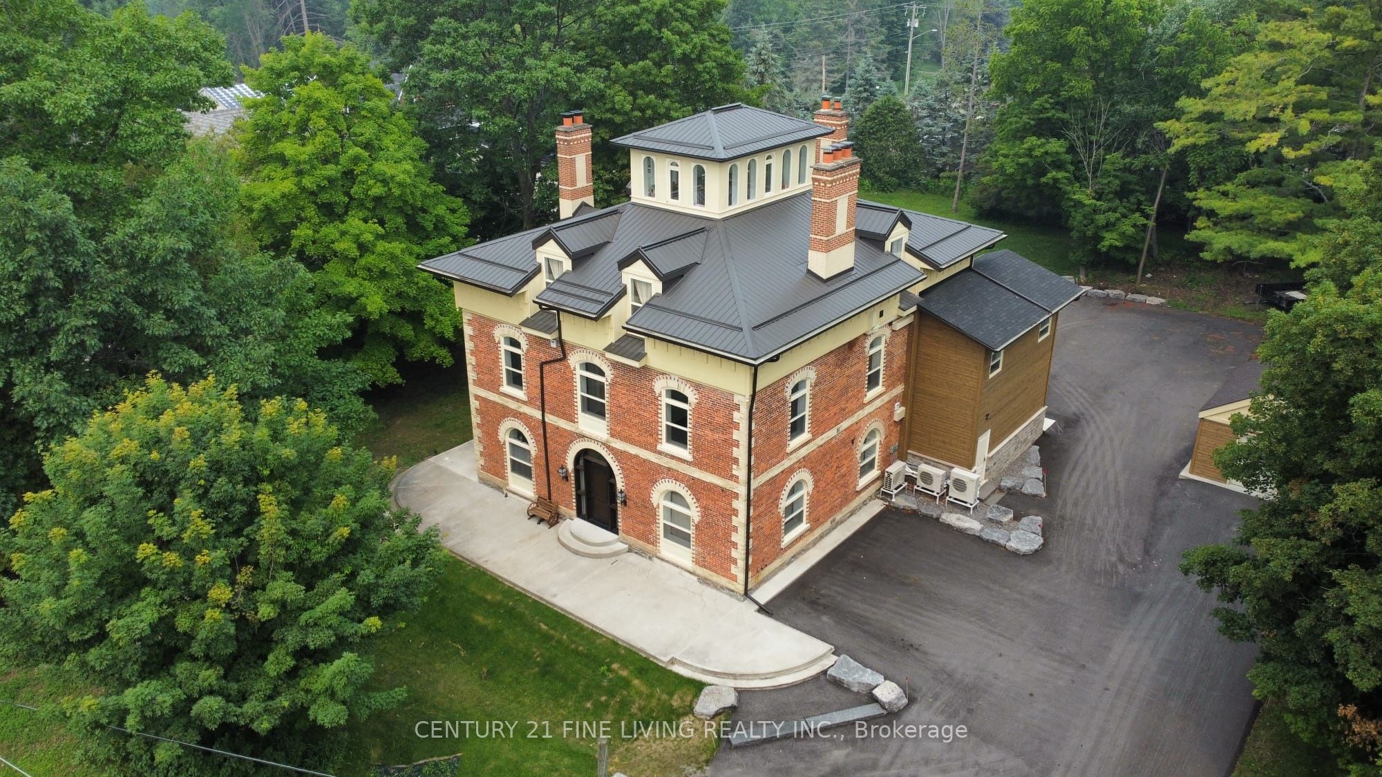 #201 - 1614 Ridge Road Property Photo 1