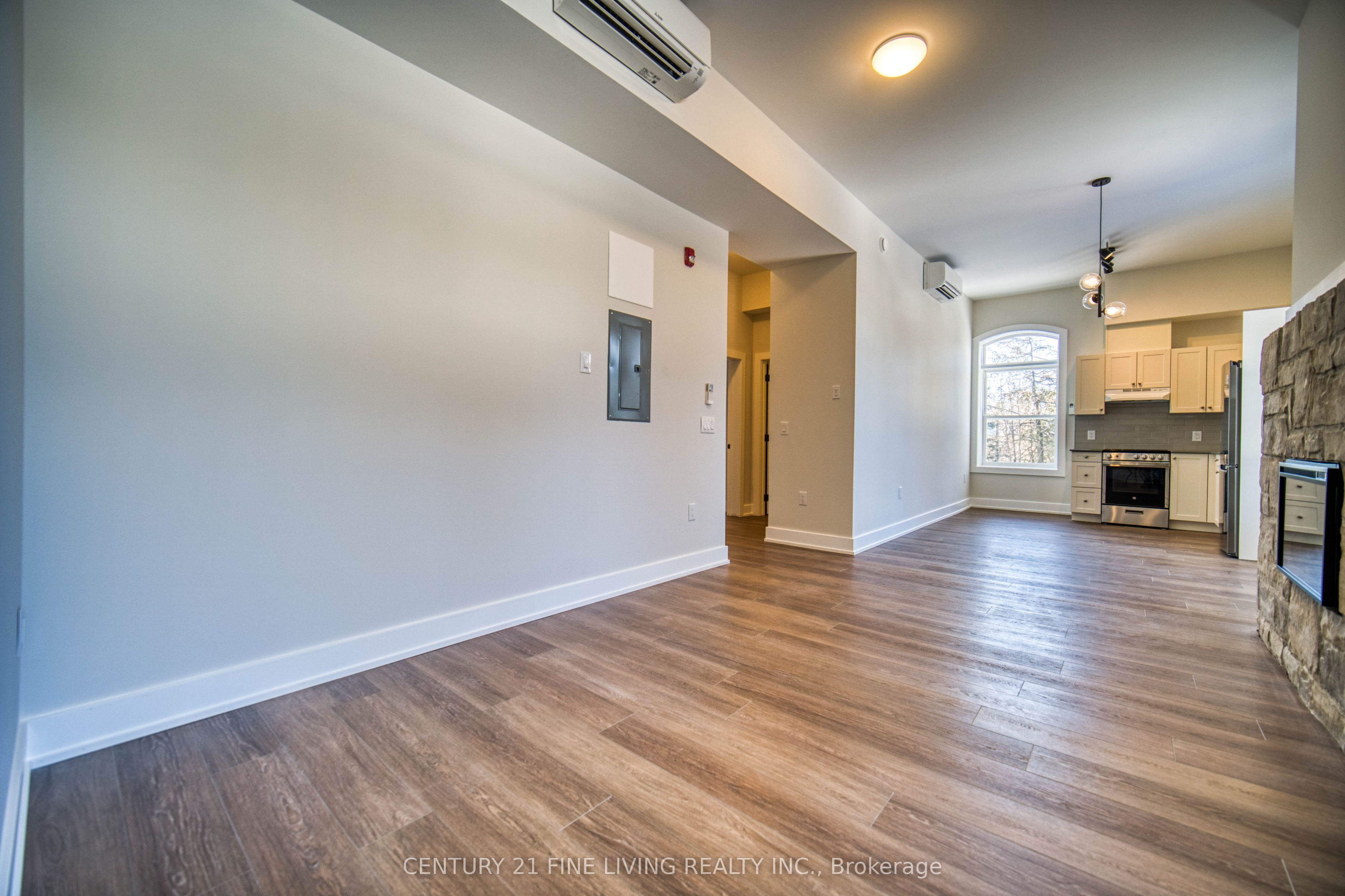 #201 - 1614 Ridge Road Property Photo 8