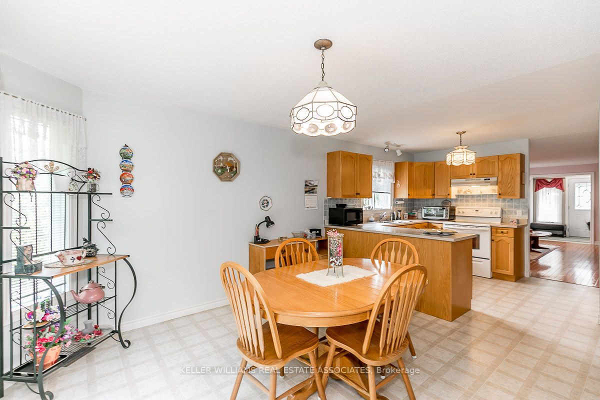 5 Pennsylvania Ave Property Photo 15