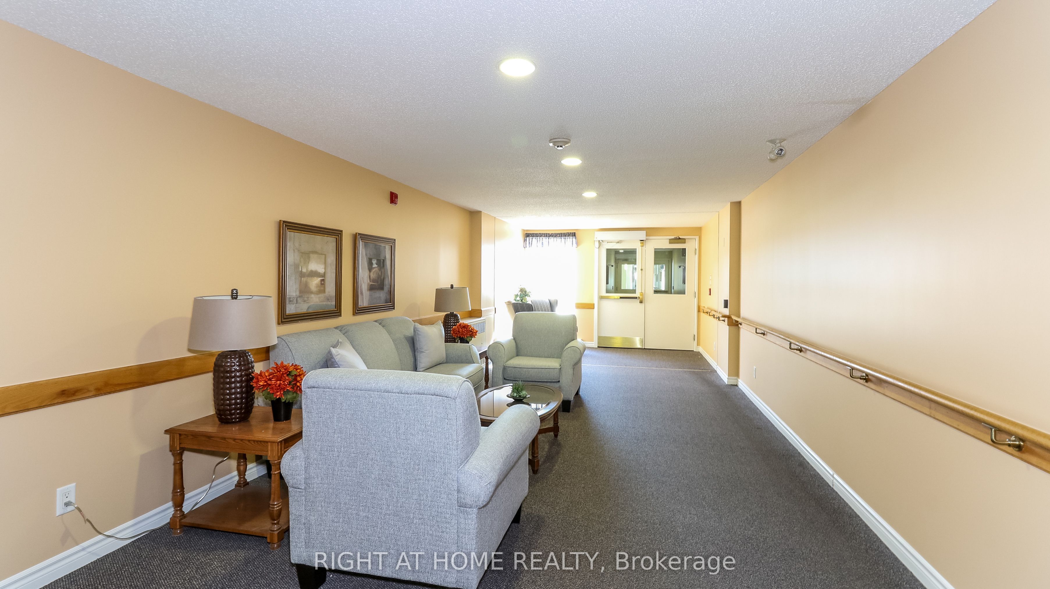 #507 - 90 Dean Avenue Property Photo 10