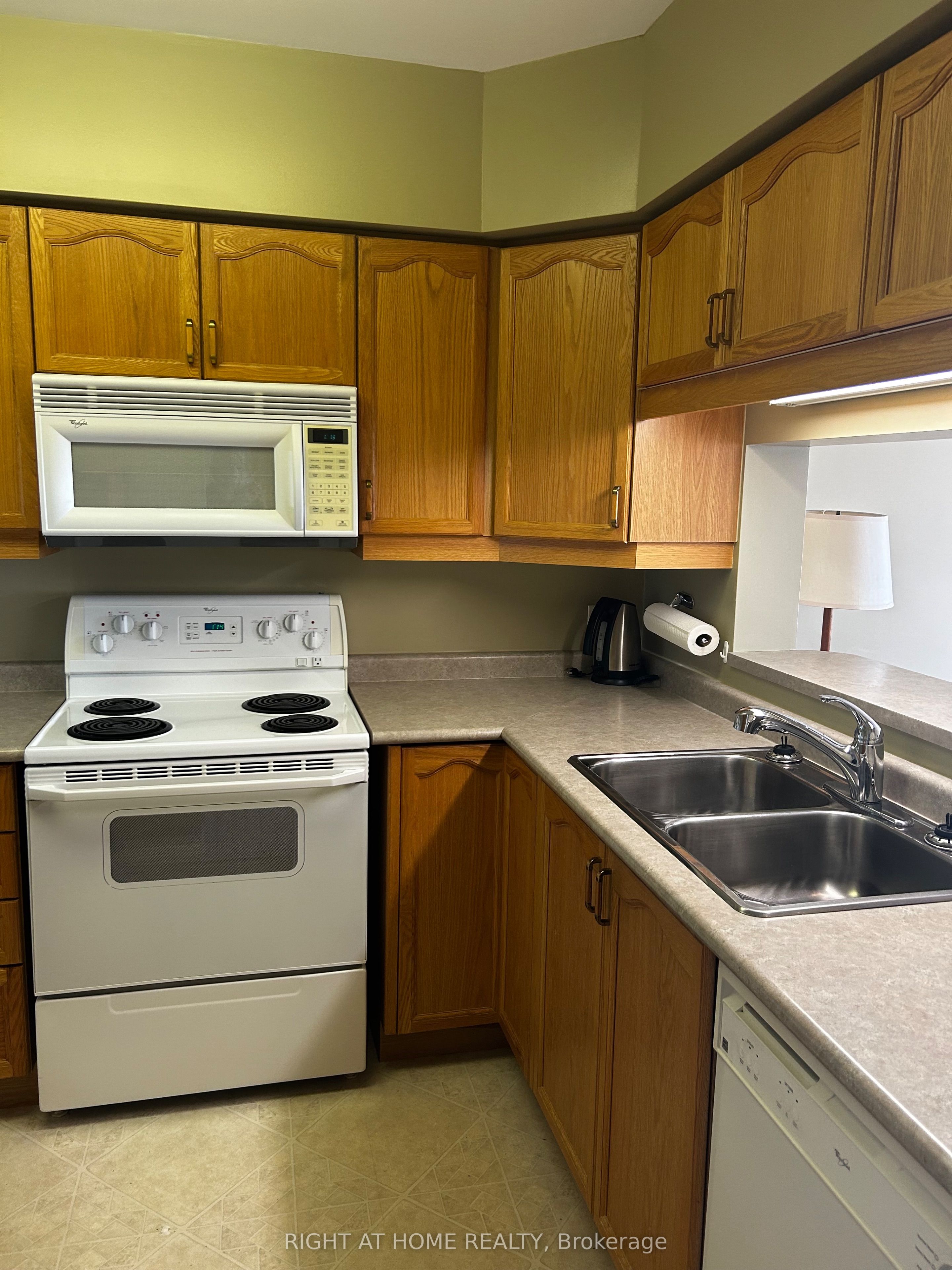 #507 - 90 Dean Avenue Property Photo 21