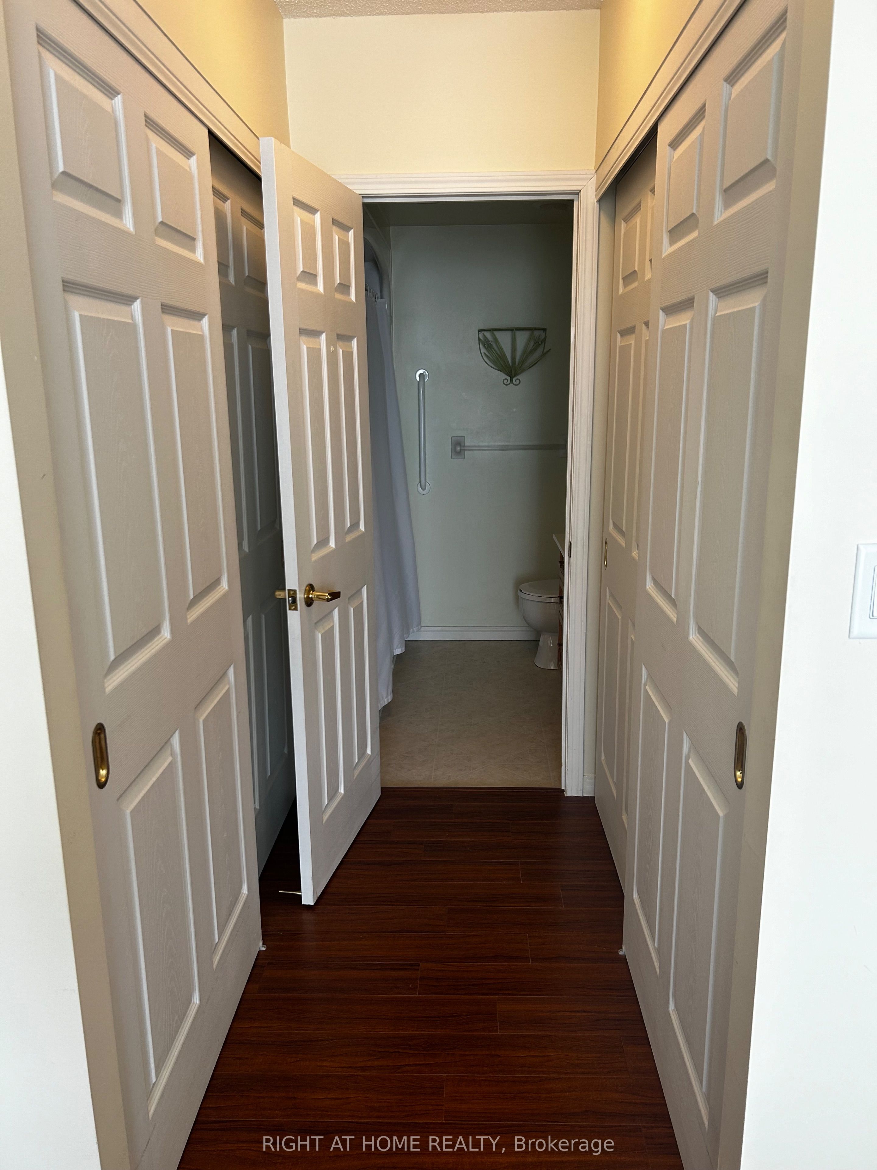 #507 - 90 Dean Avenue Property Photo 32