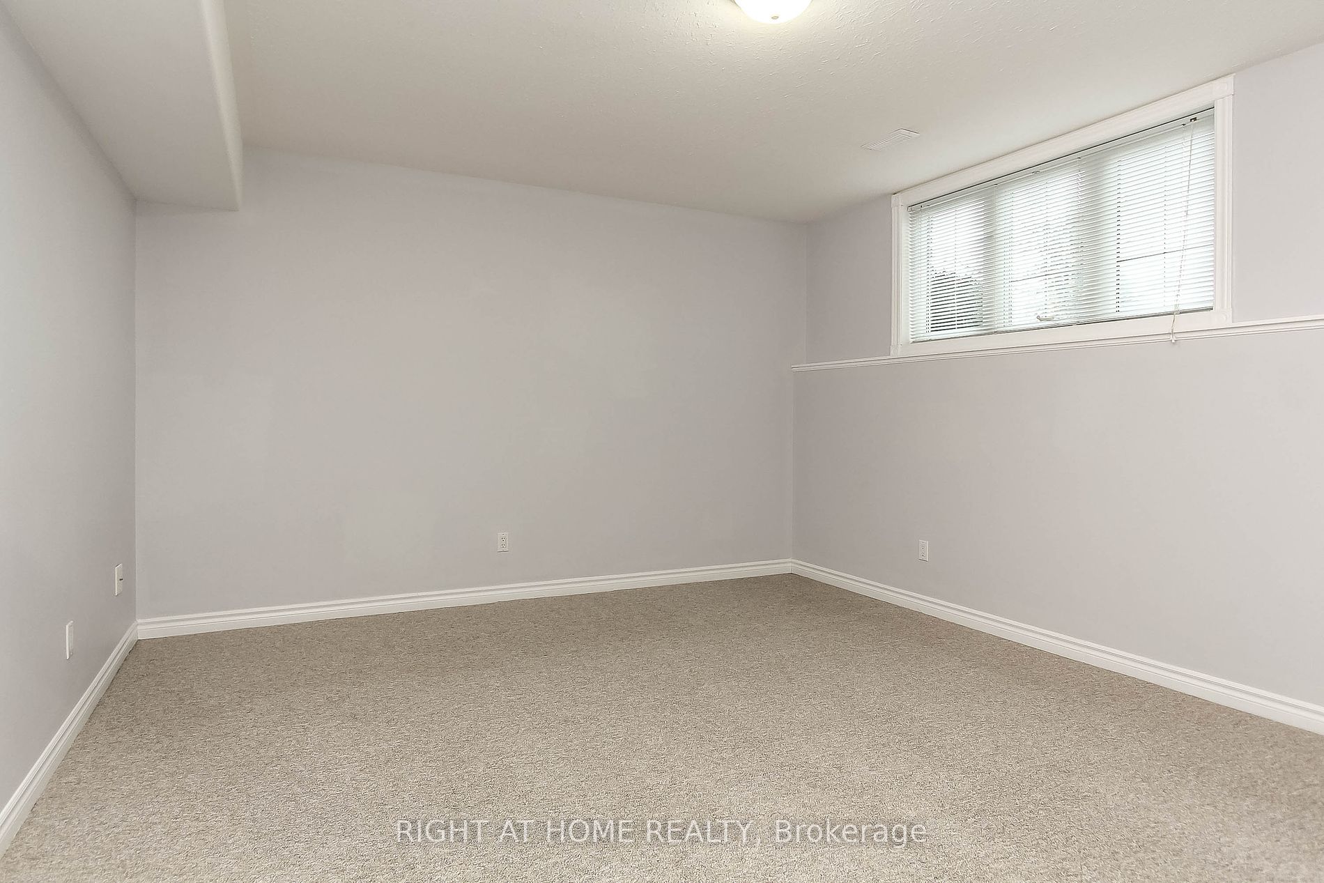 16 Deanna Dr Property Photo 31