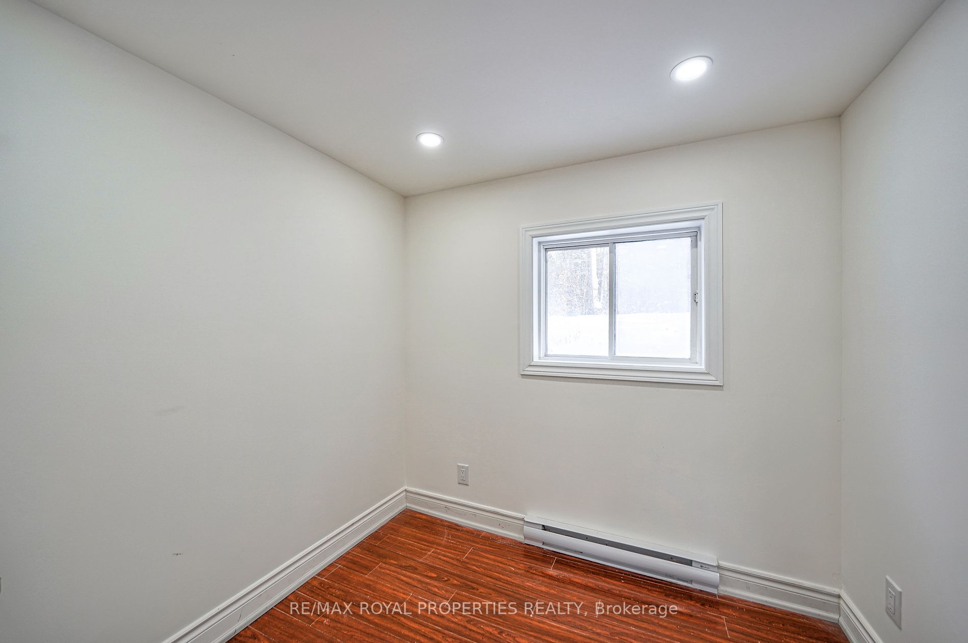 8144 Laidlaw Ave Property Photo 7