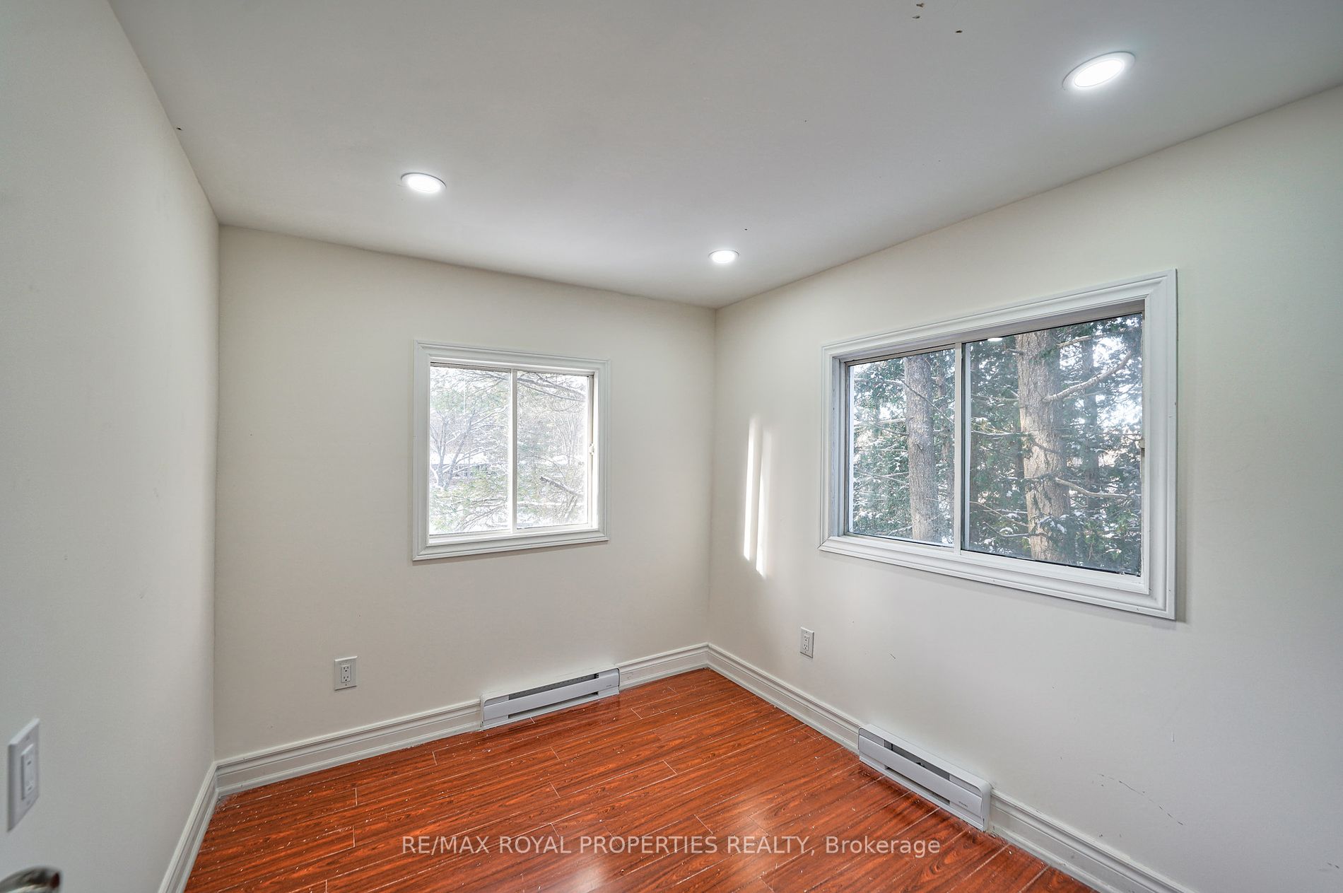 8144 Laidlaw Ave Property Photo 9