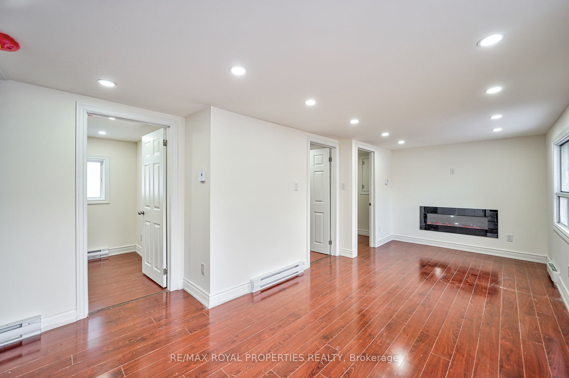 8144 Laidlaw Ave Property Photo 18