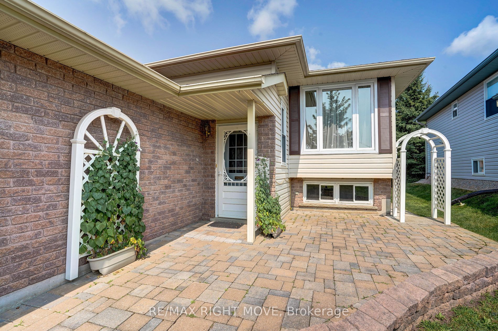 32 Jordon Cres Property Photo 20