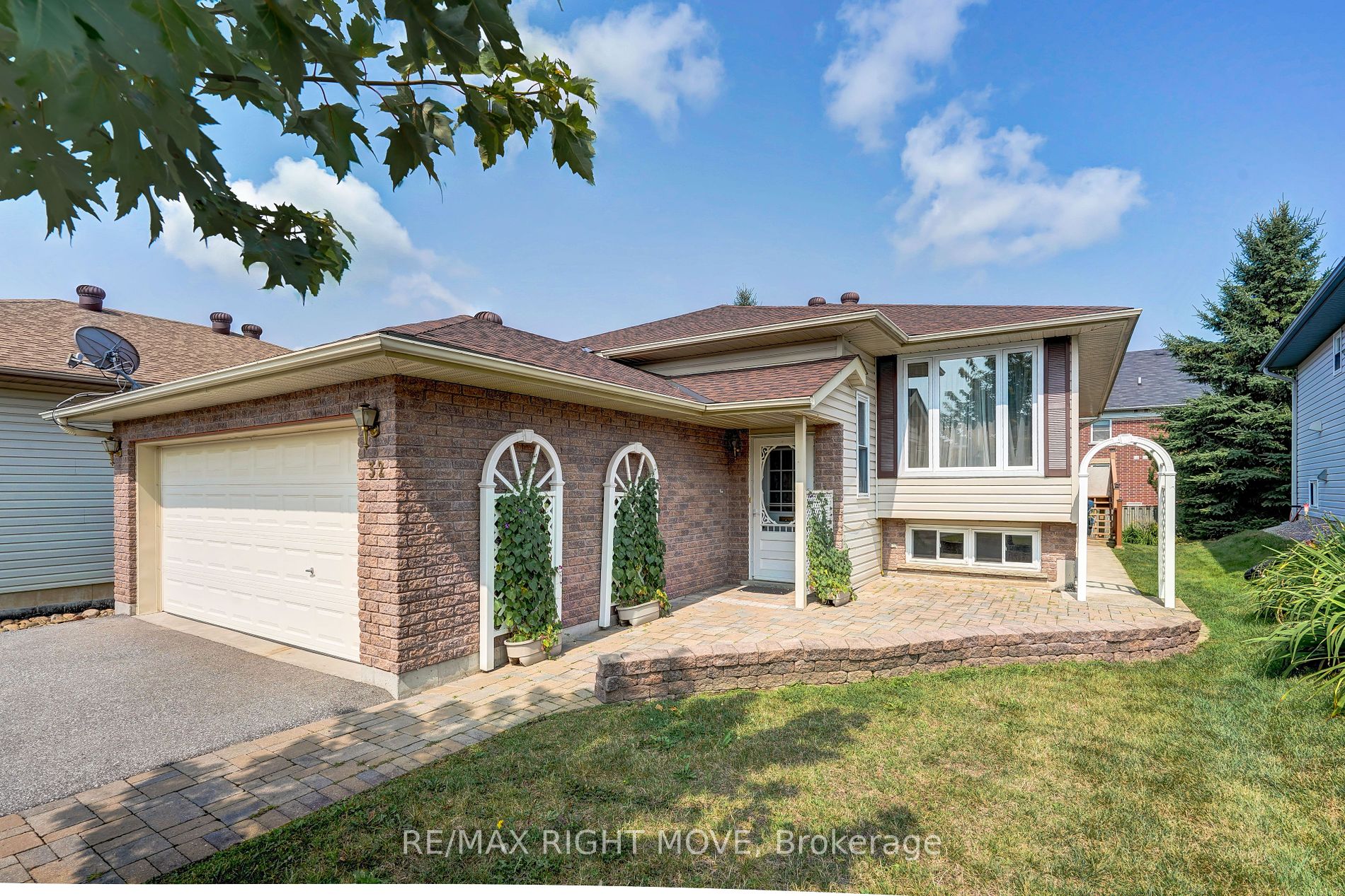 32 Jordon Cres Property Photo 23