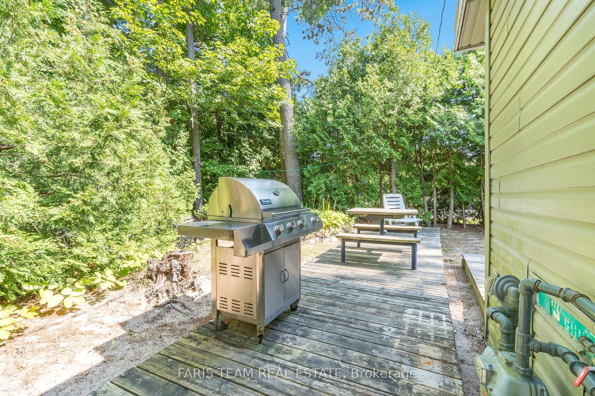 774 Lafontaine Rd W Property Photo 9
