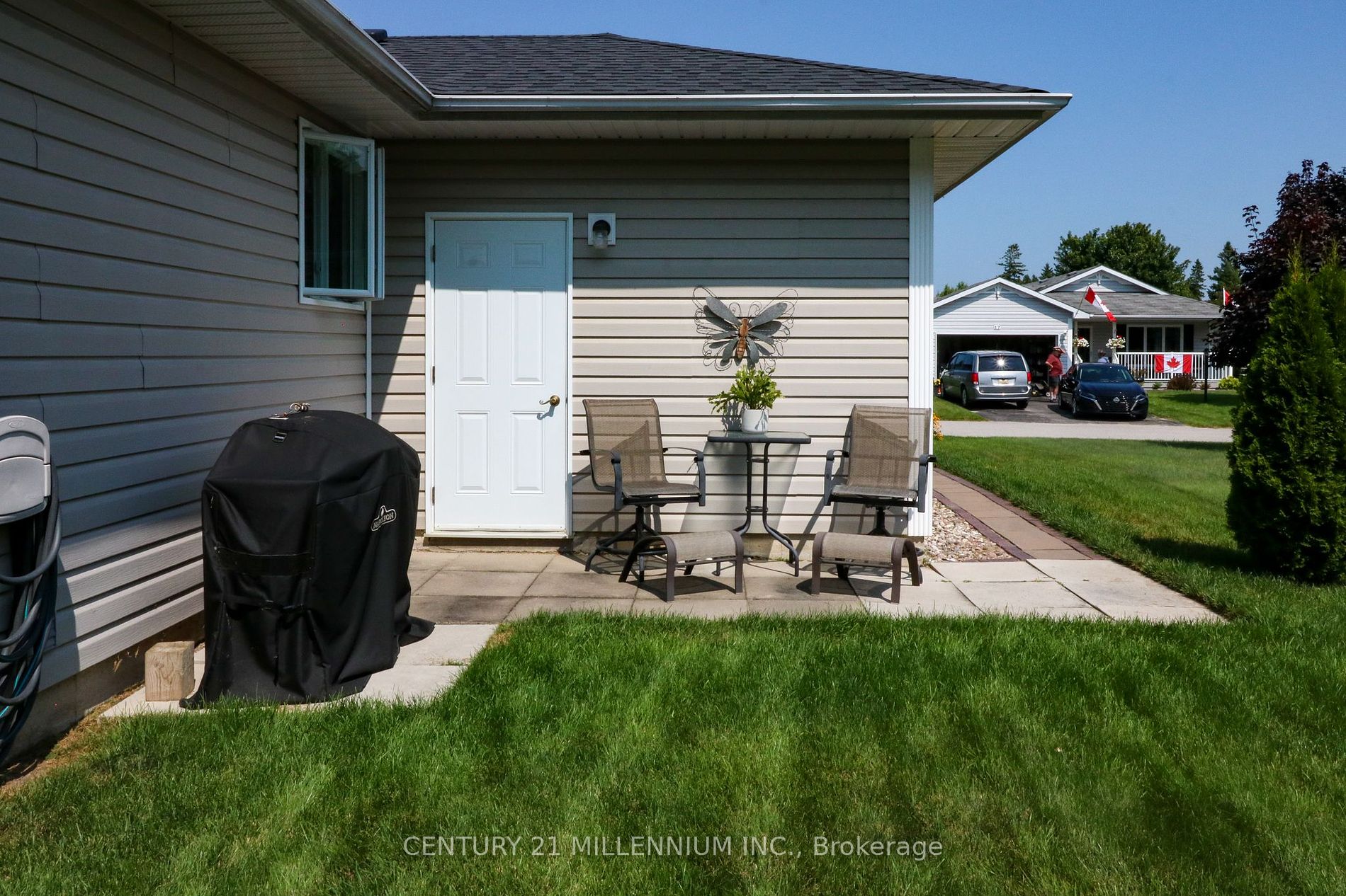 16 Kentucky Ave Property Photo 2