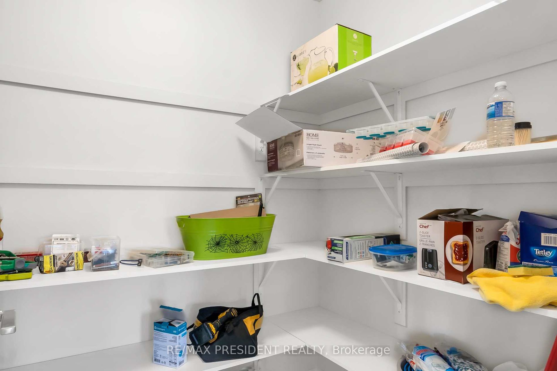 3716 Lakepoint Dr Property Photo 15