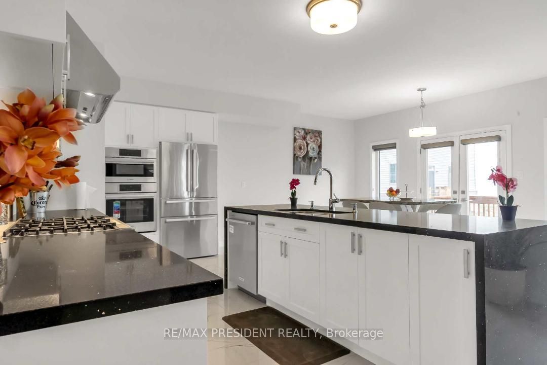 3716 Lakepoint Dr Property Photo 19
