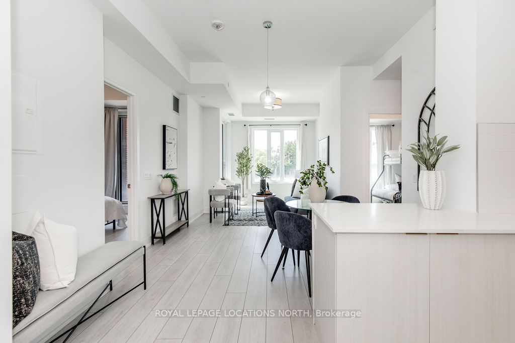 #215 - 1 Hume Street Property Photo 7