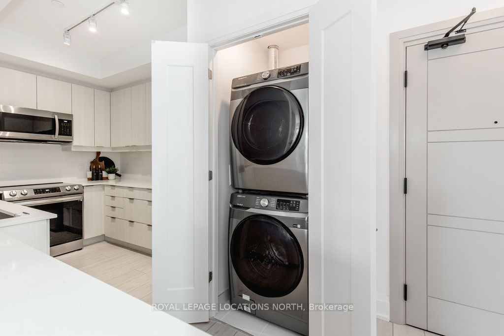#215 - 1 Hume Street Property Photo 21