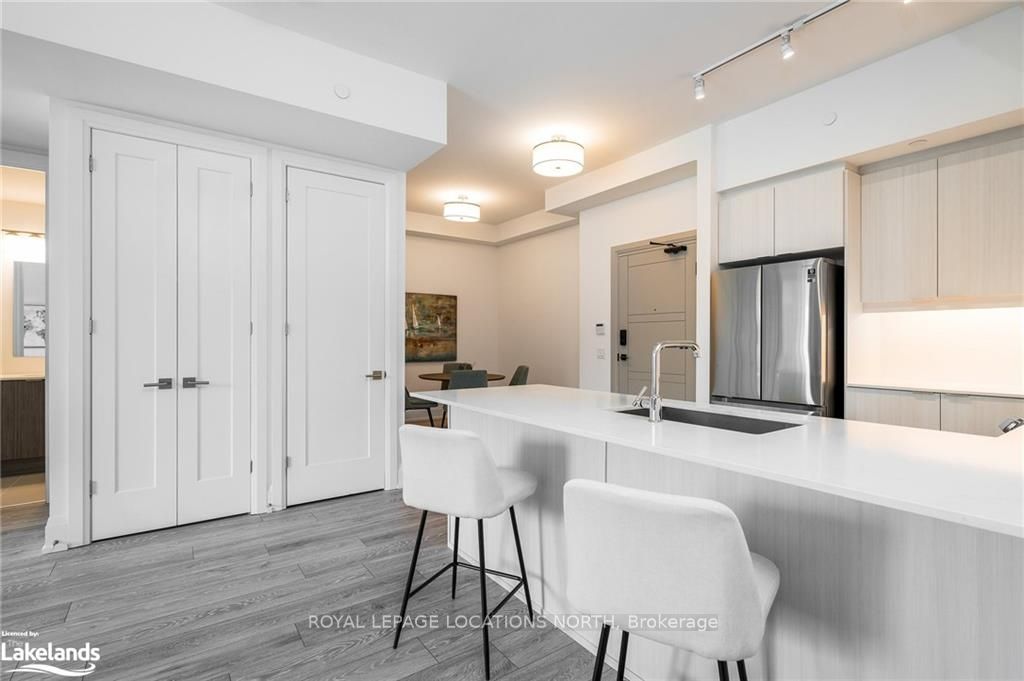 1 Hume St 207 Property Photo 34