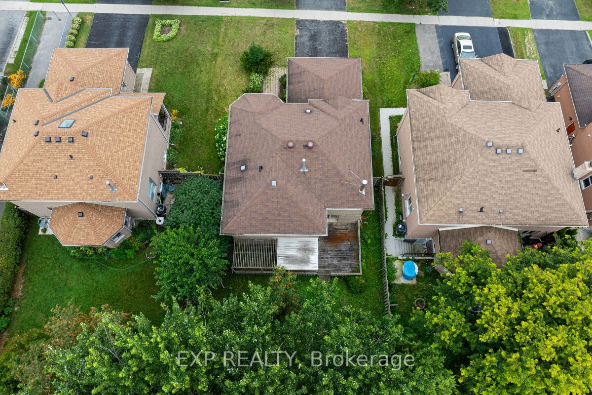 24 Neelands St Property Photo 3