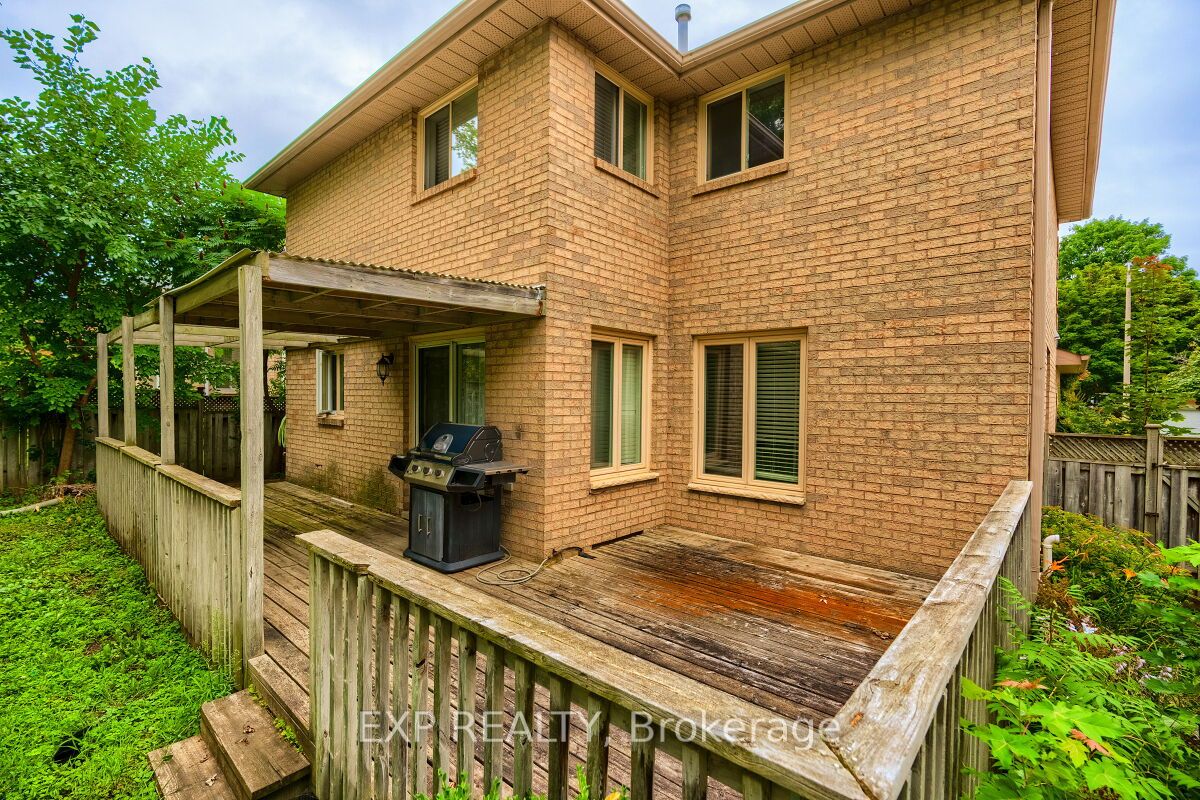 24 Neelands St Property Photo 22