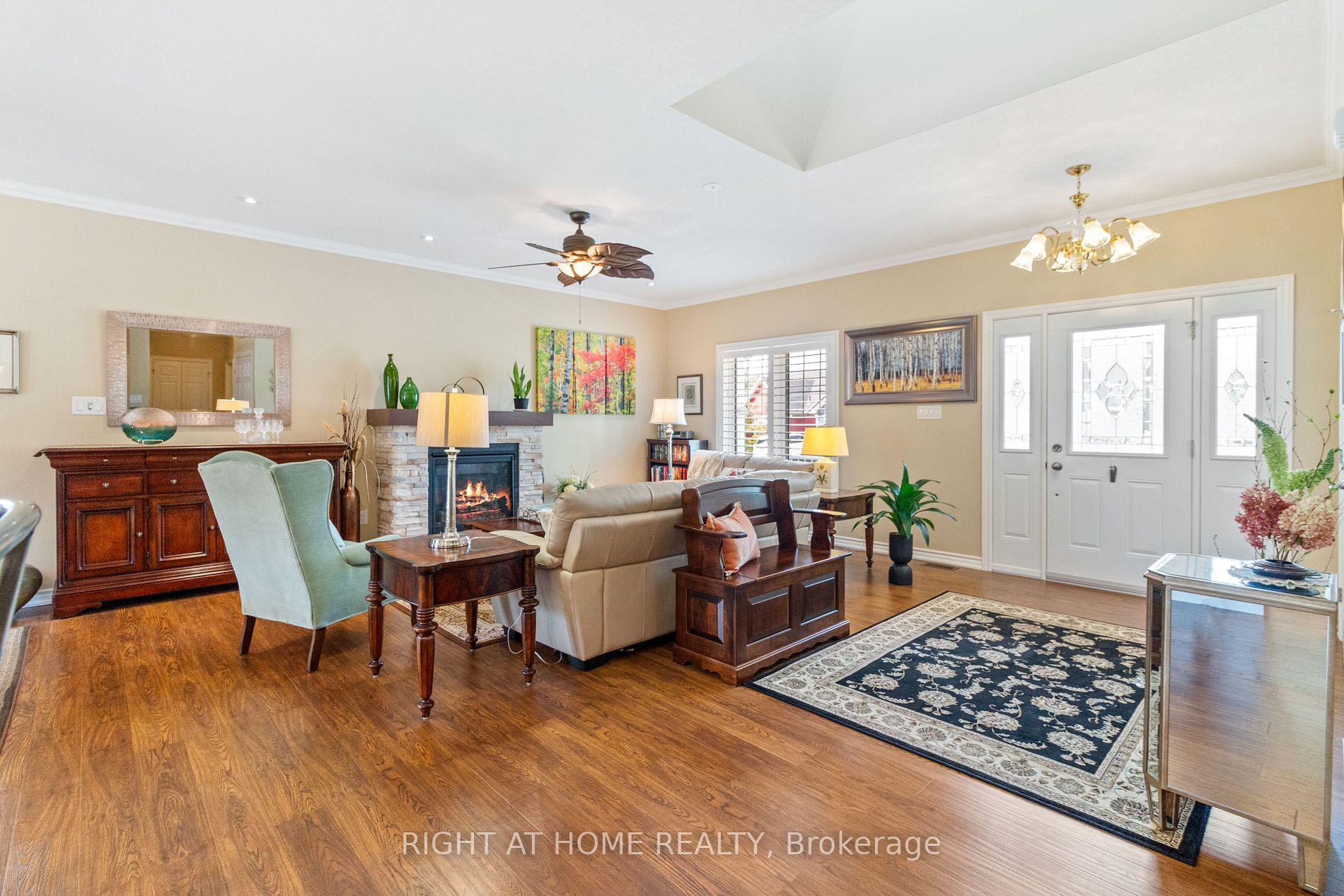 20 Grew Cres Property Photo 15