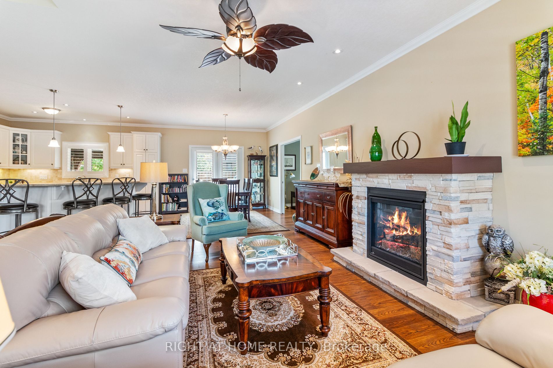 20 Grew Cres Property Photo 17