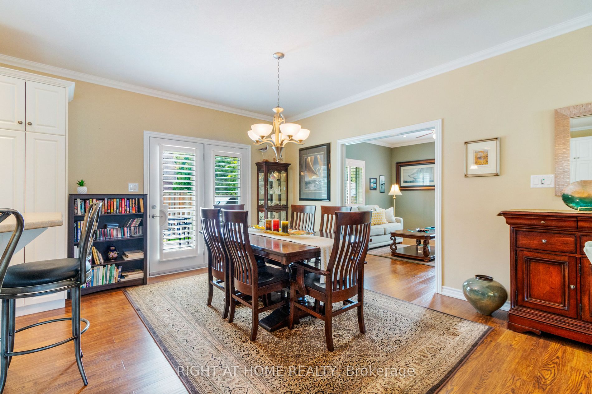 20 Grew Cres Property Photo 21